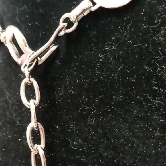 Necklace  - Picture 4 of 4